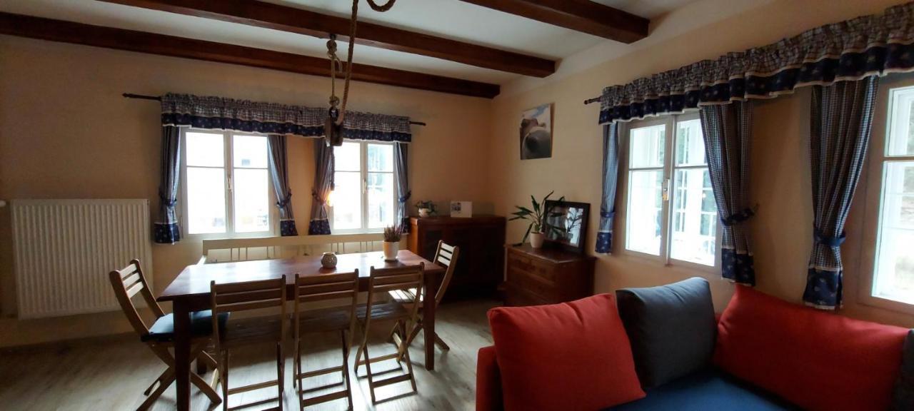 Hlucov Lesni Holiday home *
